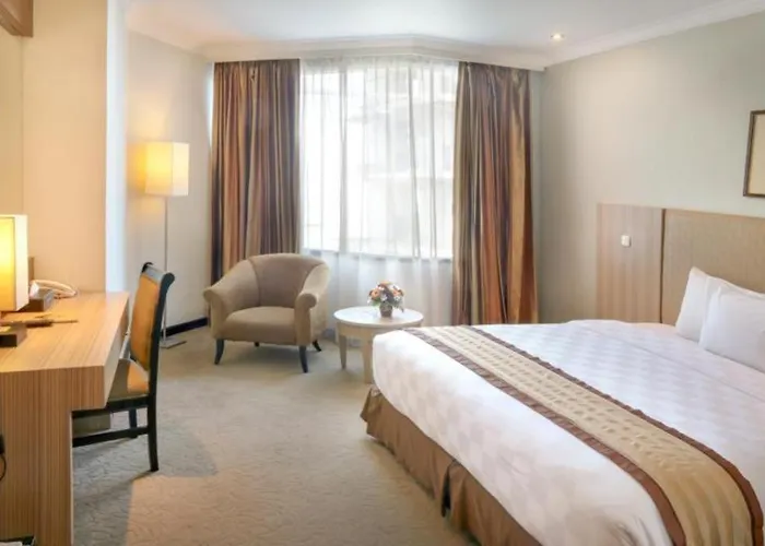 Almadera Hotel Makassar