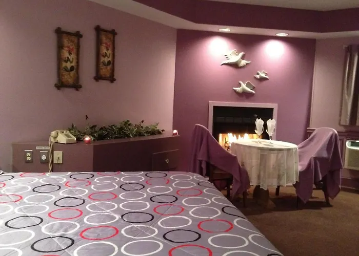 Inn Of The Dove Harrisburg-Hershey Romantic Suites
