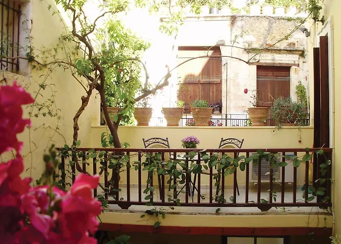 Madonna Studios Chania 