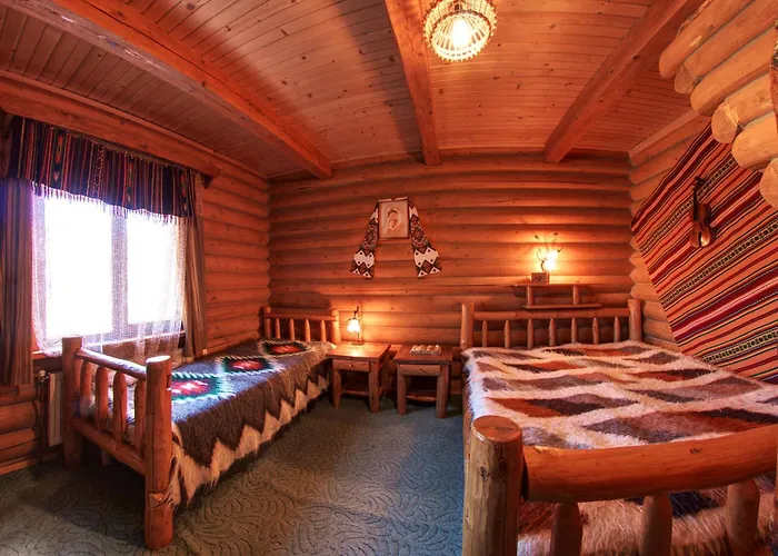 Готель Гуцулія Буковель