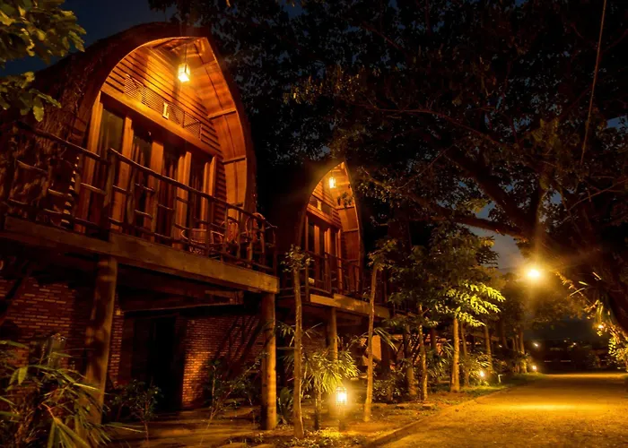 Bamboo Bungalow Kampot