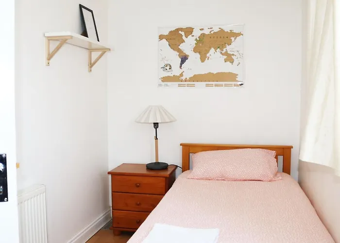 Kelsall Guest House Birmingham