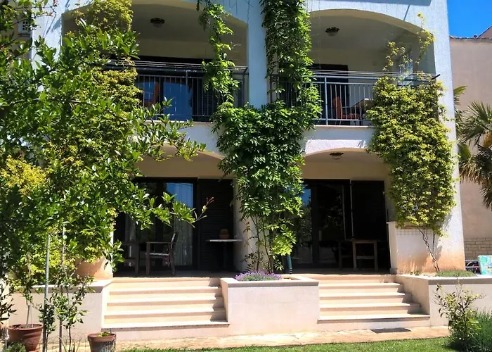 Apartments And Rooms Mofardin Rovinj