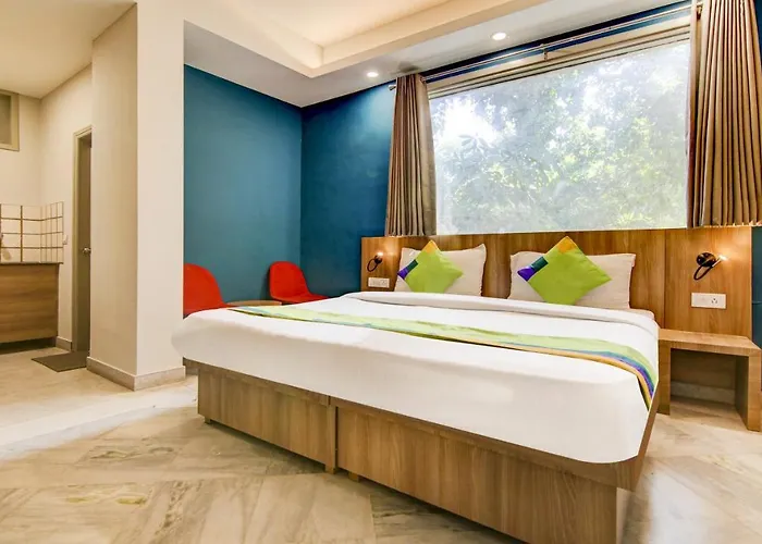 Treebo Mall View, Dlf Phase II Gurgaon