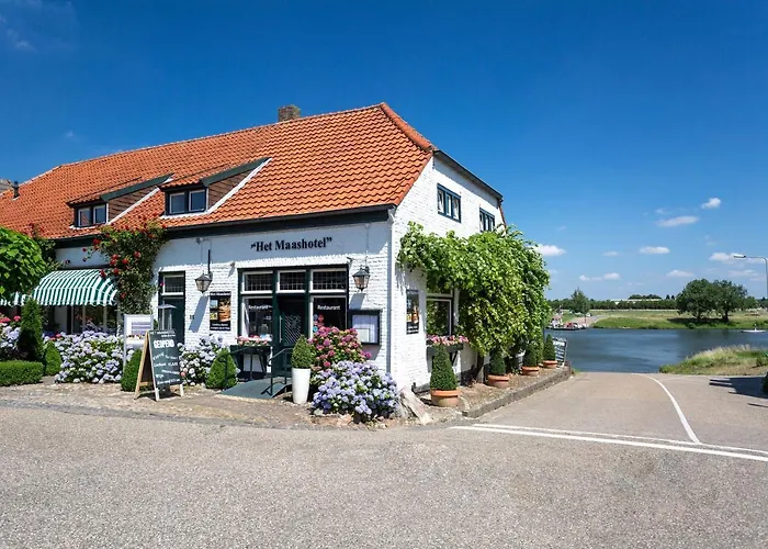 Het Maashotel Broekhuizen 