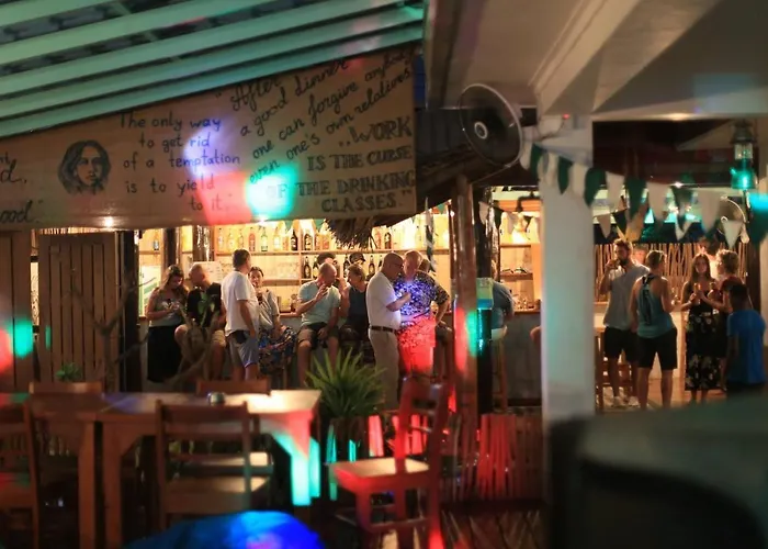 Happy Bay Hotel Weligama