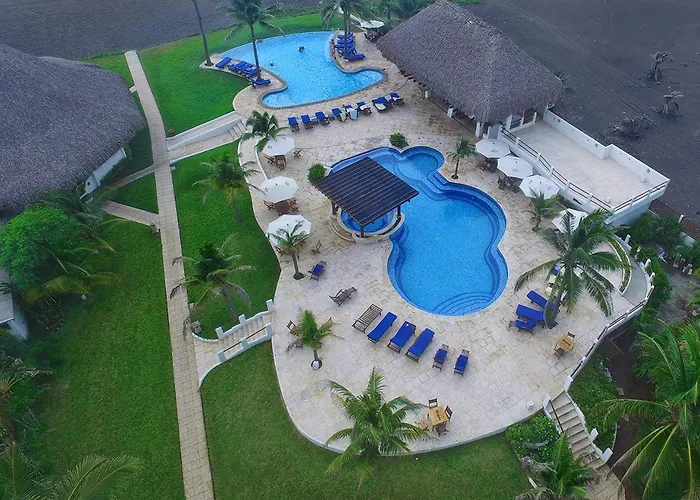 Dos Mundos Pacific Resort Monterrico