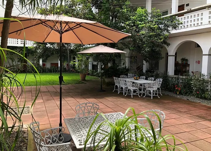 Hotel NAH SAM CHAK La Casa Rosada Tapachula