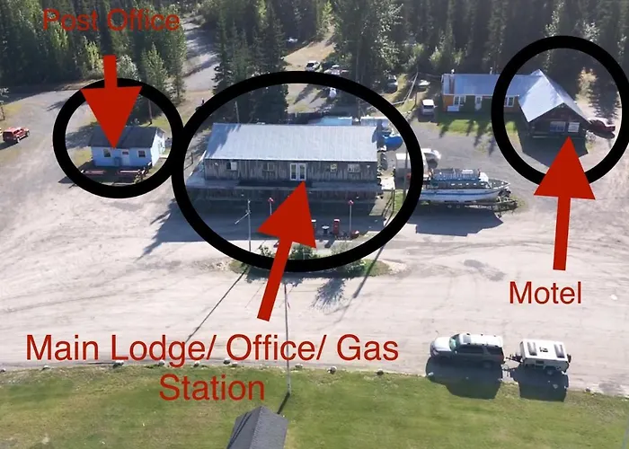 Double G Service Muncho Lake