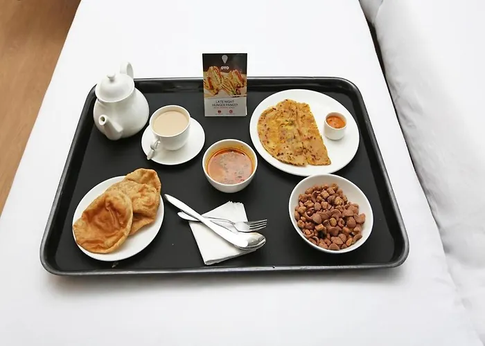 Hotel Qamar Mumbai