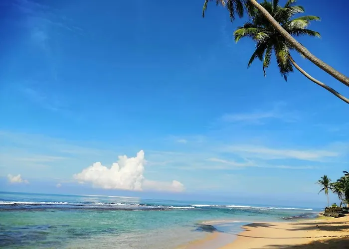 Akurala Beach Park Hikkaduwa