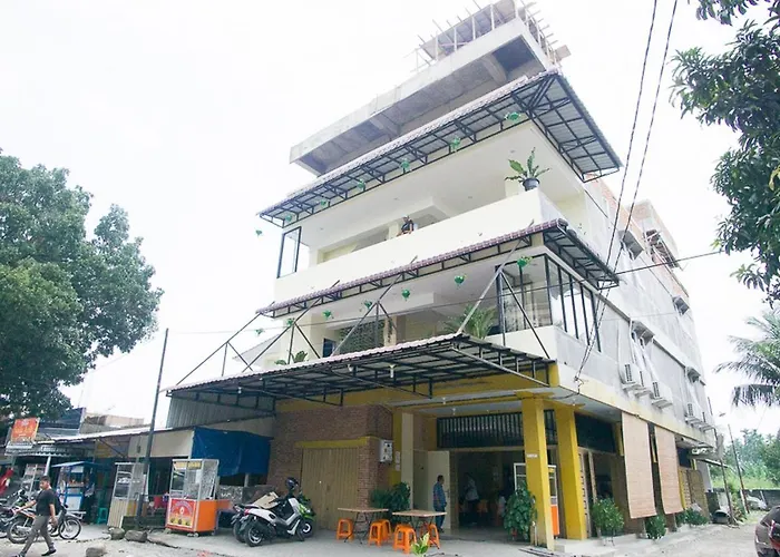 Hotel Adam Malik Medan