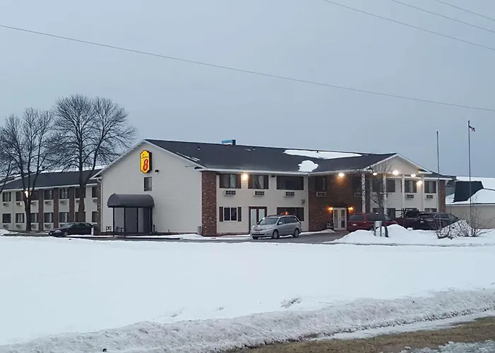 Super 8 By Wyndham Plover Stevens Point Area