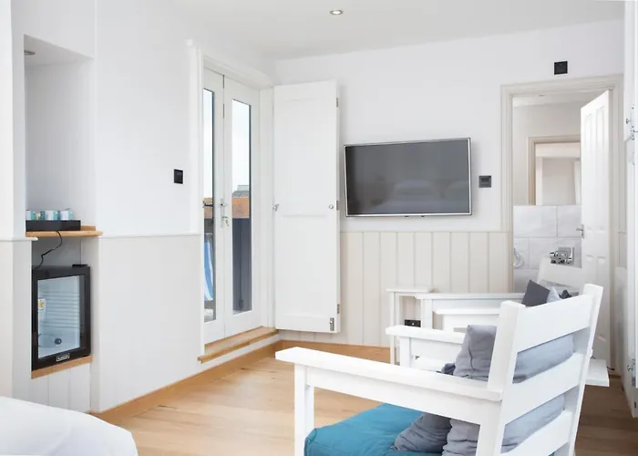 Boat House Hotel Whitstable