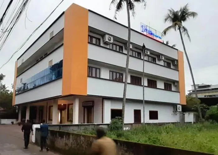 Venus Grand Inn Kodungallur