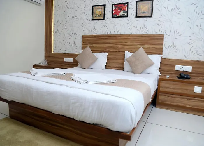 Hotel Shobhna Palace Ahmedabad