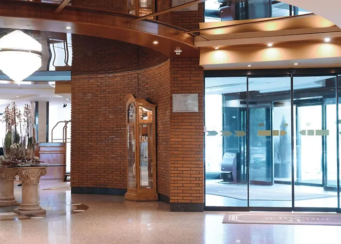 Premier Hotel Rus Kiew