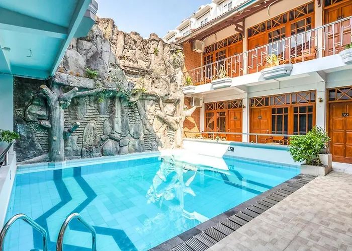 Hotel Cristalit Yogyakarta