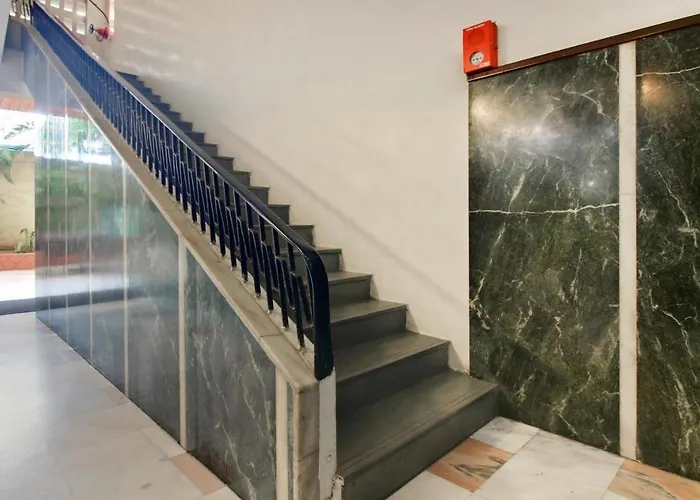 Hotel Hospice Surat