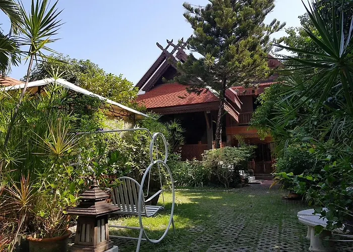 Siri House Bed And Breakfast Chiang Mai