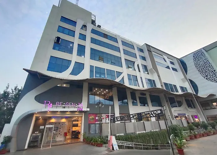 Regenta Inn Vadodara, 500M From Railway Station