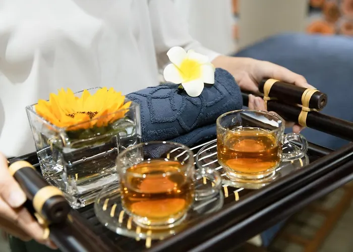 Sharon Hotel And Apartment Danang