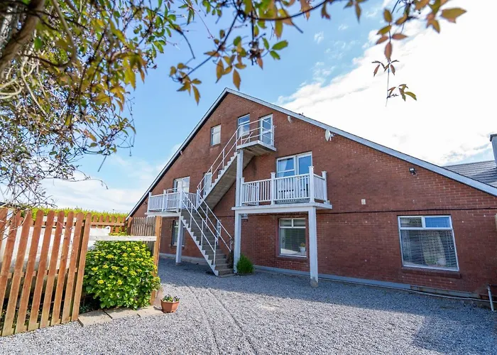 Coral Gables Guesthouse & Campsite Rosslare Harbour