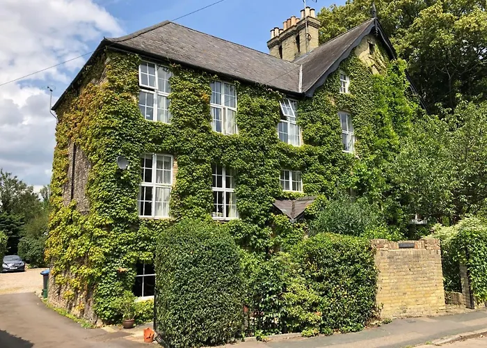 Pages Hotel And Guesthouse Harlow