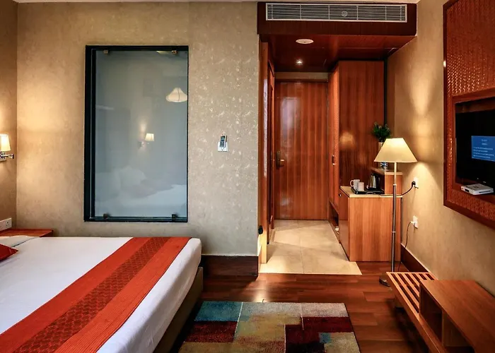Dng The Grand Hotel Kanpur