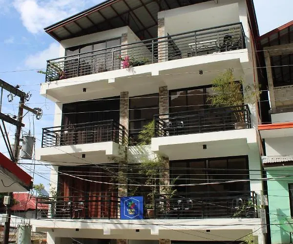 Virginia Suites El Nido