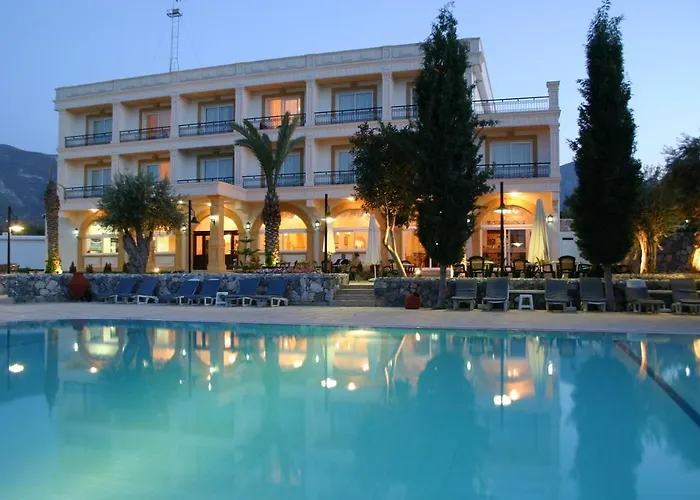 Altinkaya Holiday Resort Kyrenia 