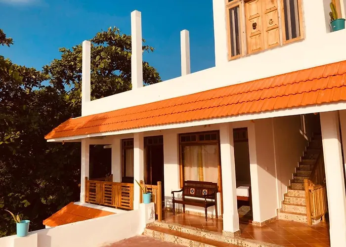 Lemon Dew Beach House, Alleppey Beach Alappuzha