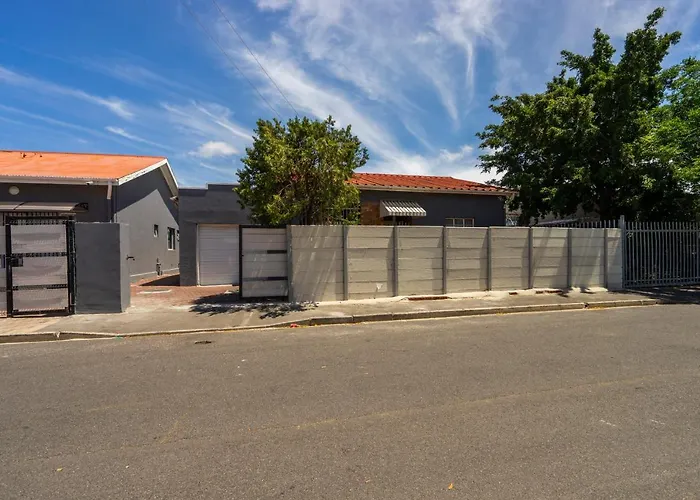 Hasate Guest House 10 Florence Street Oakdale Belliville 7530 Cape Town South African