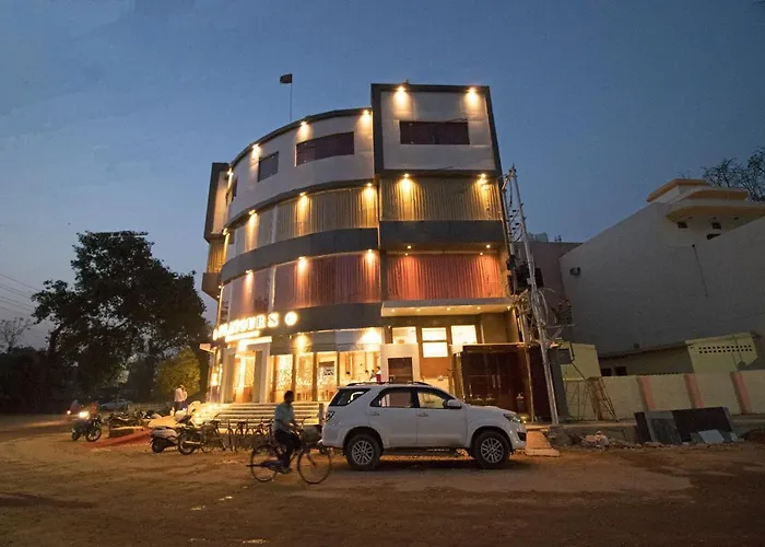 Hotel Vagmi Varanasi