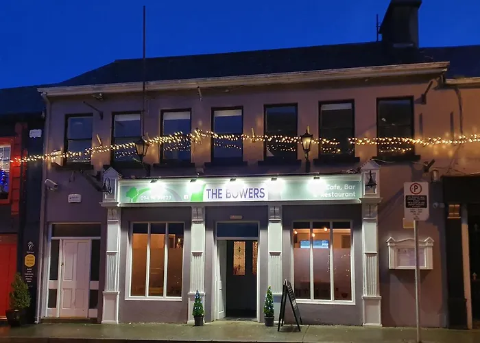 The Bowers Bar & Restaurant Hotel Ballinrobe