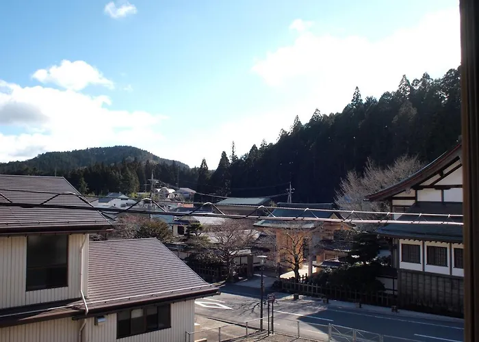 Guest House Hachi Hachi Koyasan