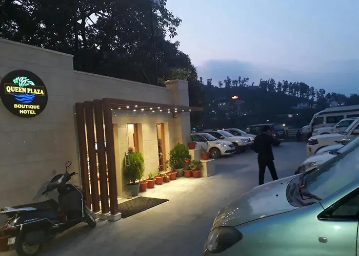 Hotel Queen Plaza Mussoorie
