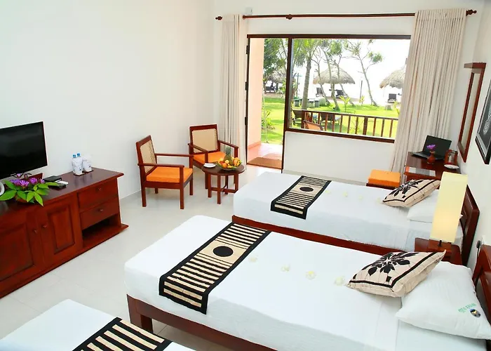 Sea Rock Villa Bentota