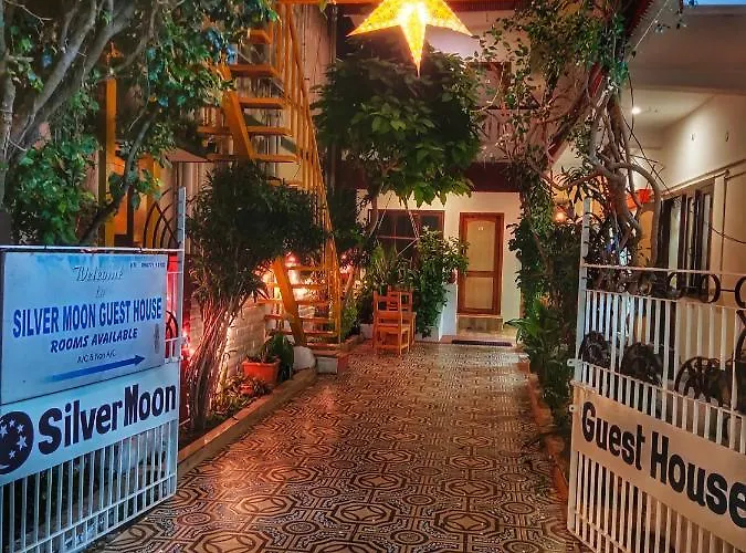 Silver Moon Guest House Mahabalipuram