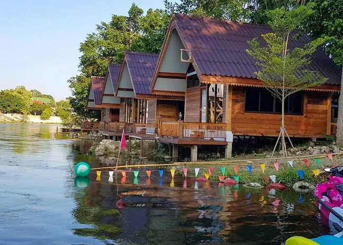 เพชรไพลิน รีสอร์ท กาญจนบุรี