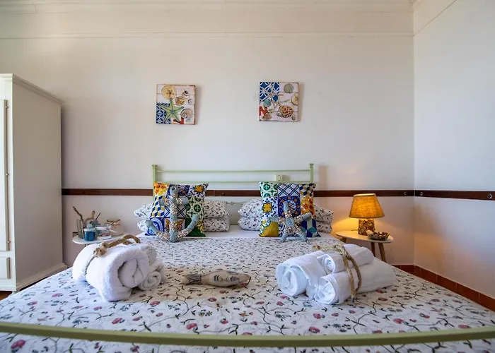 Madonna Della Scala Bed & Breakfast Castellabate