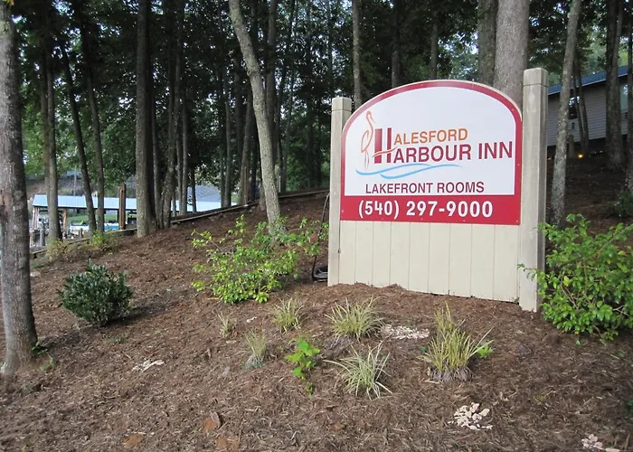 Halesford Harbour Hotel Moneta