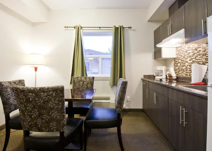 Travelodge By Wyndham Kindersley