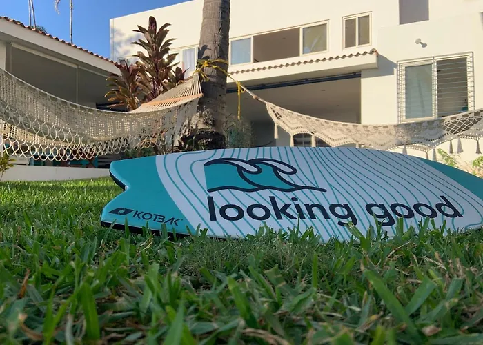 Looking Good Beachfront Hotel El Zonte