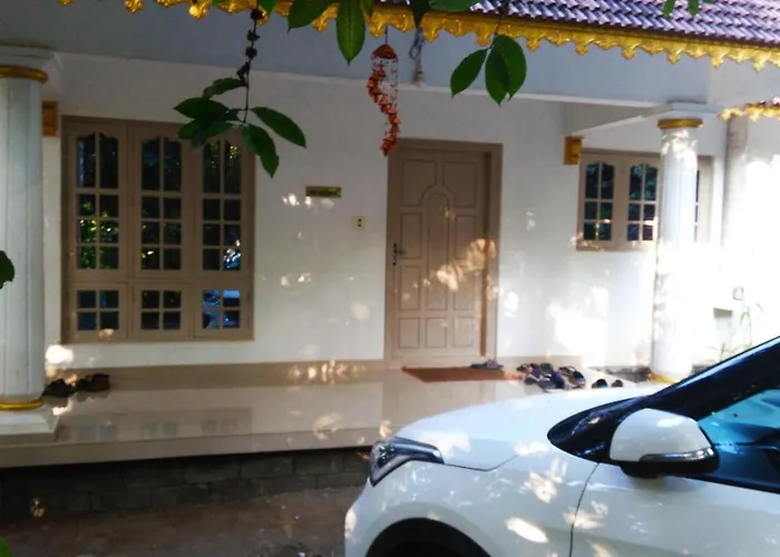 Leeland Munnar Bed & Breakfast
