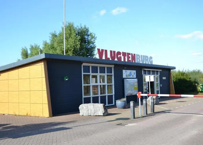 Pipowagen op het strand s-Gravenzande