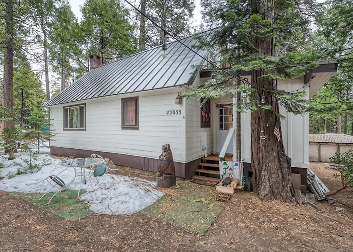 Elevation Station Hotel Shaver Lake