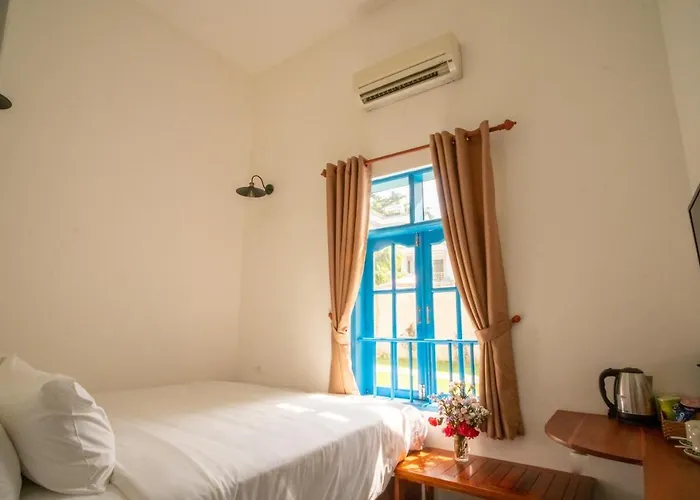 Vida Loca Sunset Beach Resort Phú Quốc
