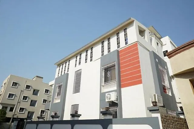 Hotel Rajanigandha Home Stay Lohogaon