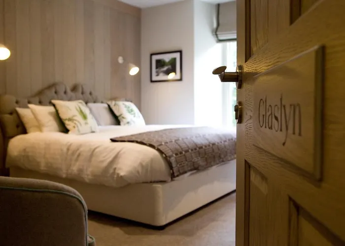 Saracens Head Hotel Beddgelert